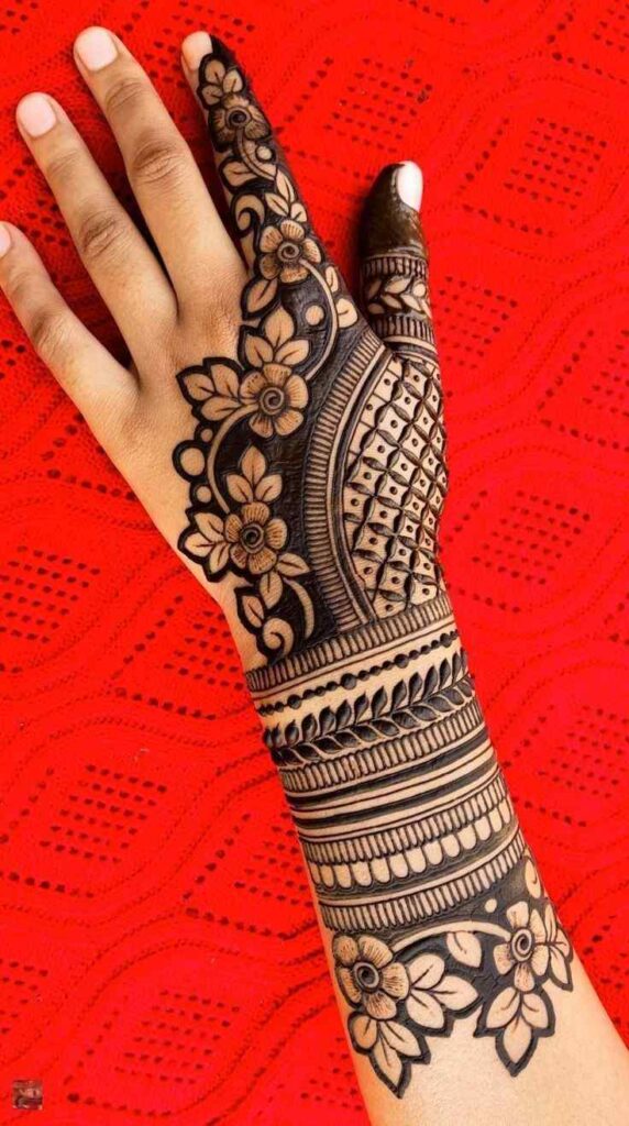 Latest Mehndi Designs For Girls Front and Back Hand in 2024-hangkhonggiare.com.vn