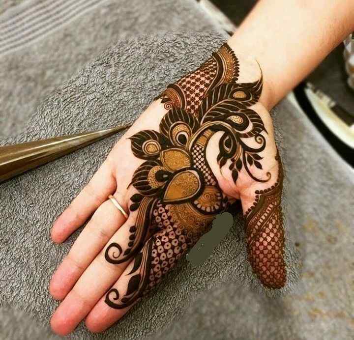 78+ Best Peacock Mehndi Design (2025) Front and Full Hand 44 peacock mehndi design