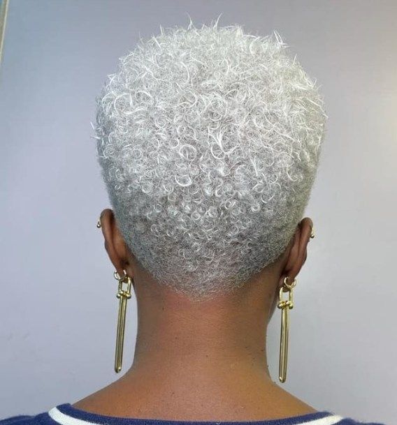 77 Best Short Haircuts for Women Over 50: Stylish & Flattering Hairstyles for Fine Hair 17 Short Hairstyles for Women Over 50