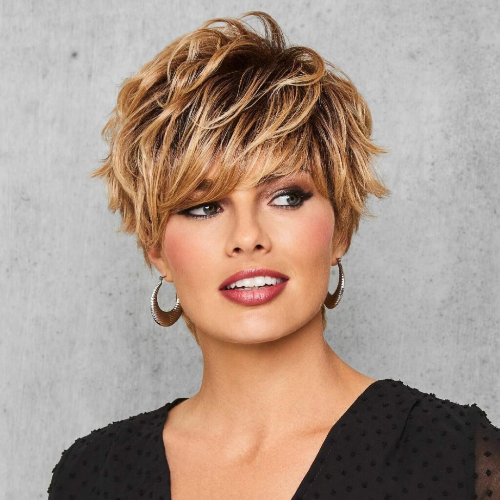 60 Trendy Short Layered Haircuts For Women: Chic, Easy & Versatile 2025 ...