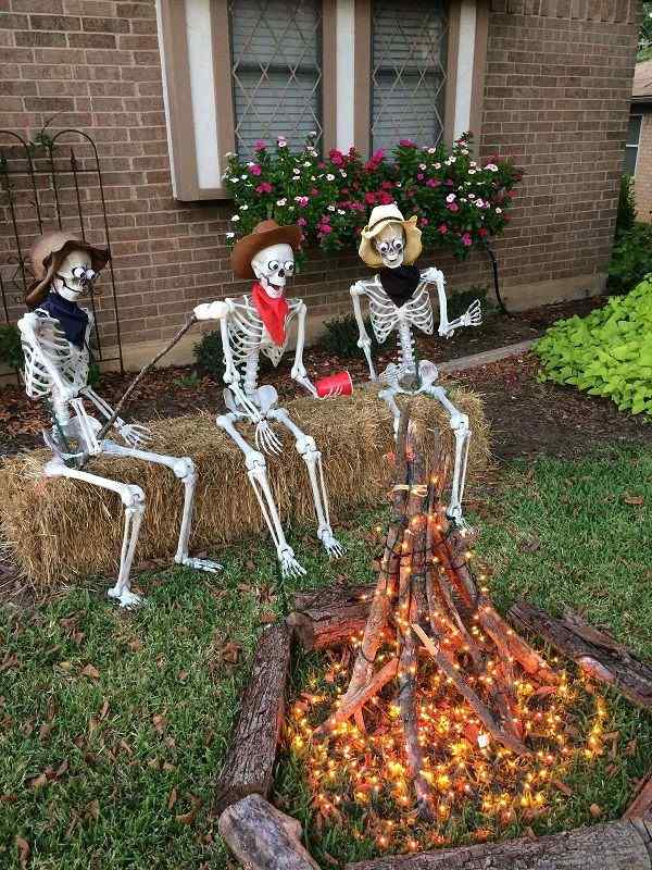 64 Spooky Halloween Decoration Ideas: DIY, Indoor, Outdoor, Office & School 33 Halloween Decoration Ideas