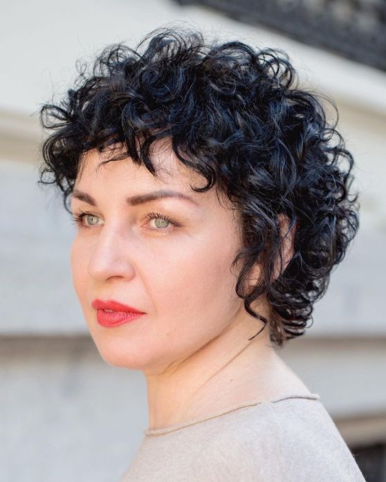 Short Curly Hairstyles
