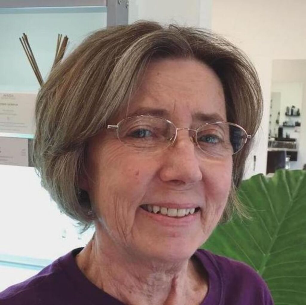 Hairstyles for Women Over 70 With Glasses