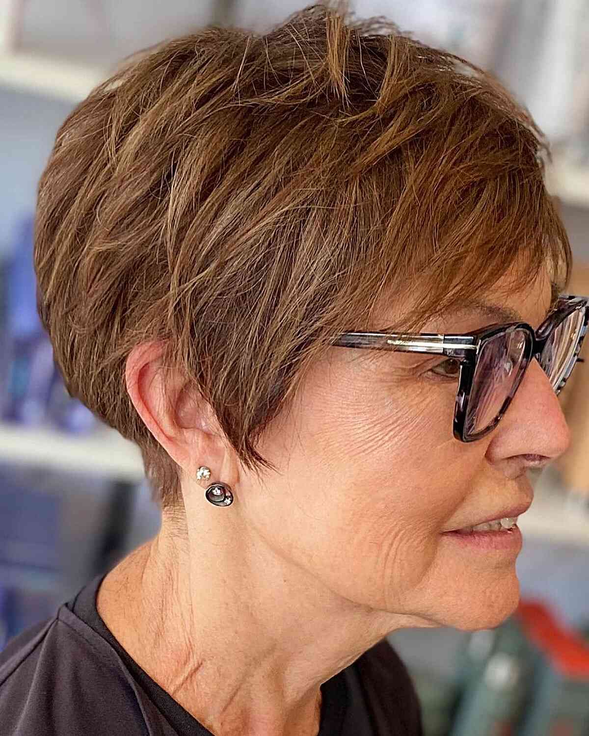 Short Hairstyles for Women Over 50 With Glasses