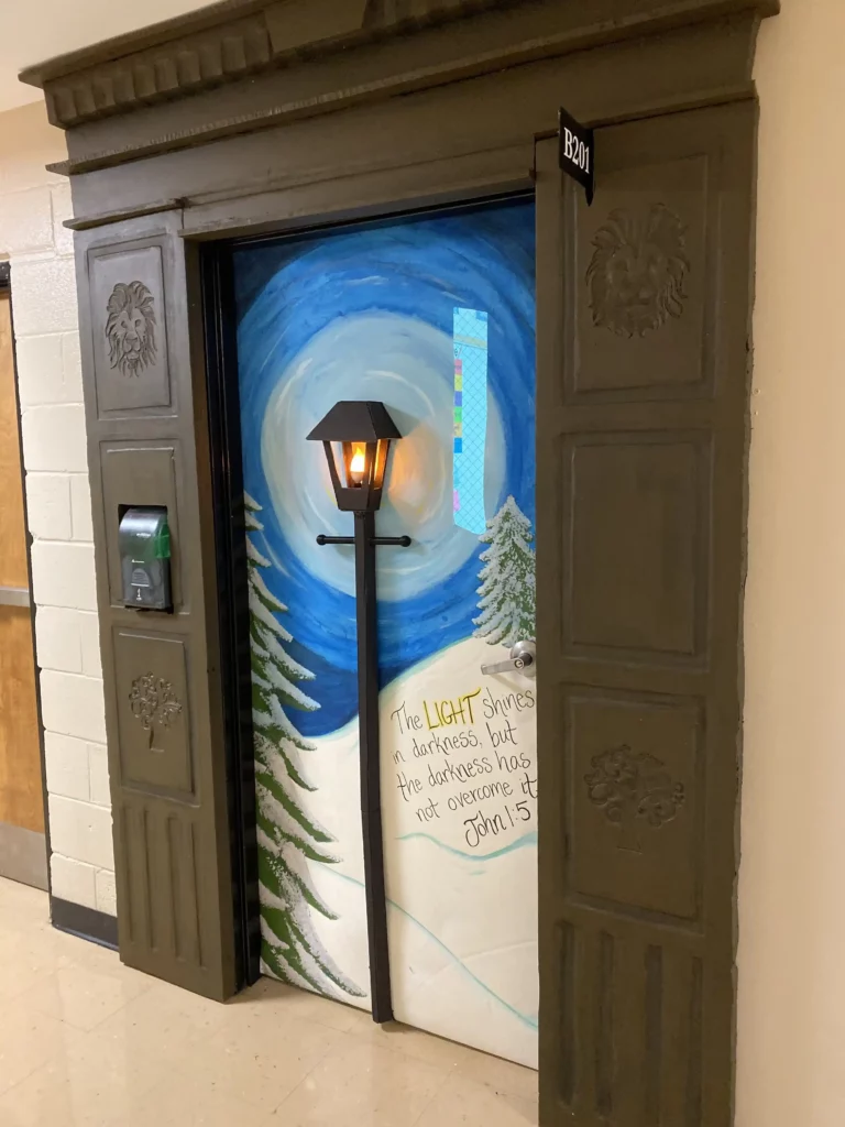 Christmas Door Contest Ideas