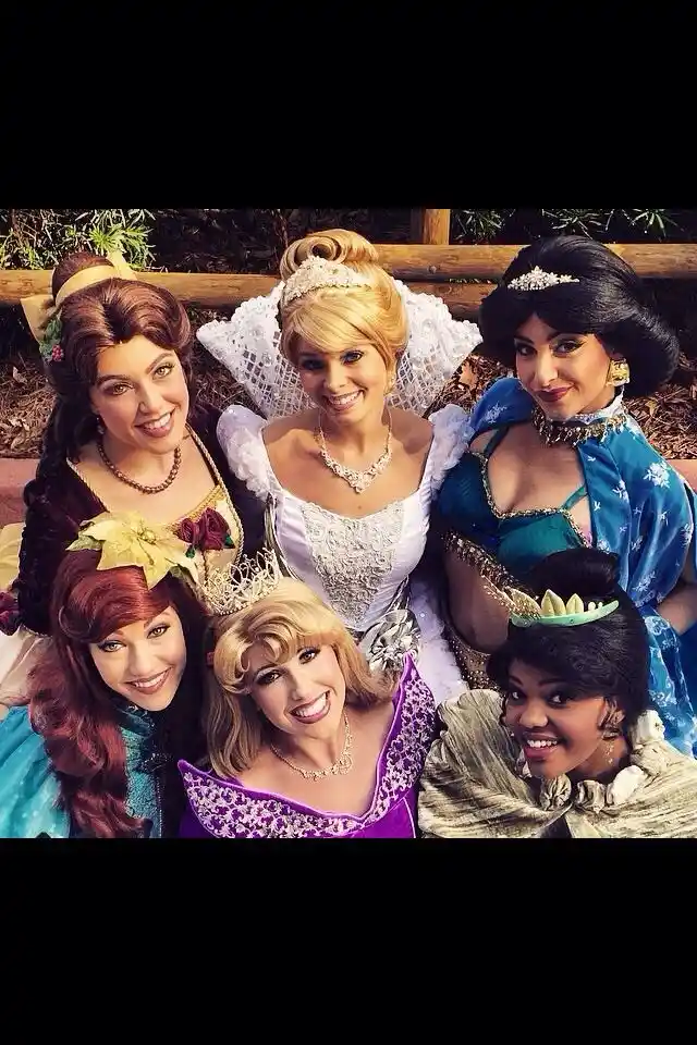 90 DIY Christmas Movie Characters Costumes: Easy Ideas for Kids and Couples 29 Christmas Movie Characters Costumes