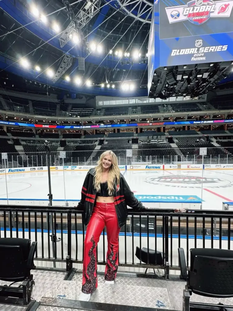 89 Hockey Game Outfits for Women: Winter to Summer Styles for Every Occasion 7 Hockey Game Outfits for Women