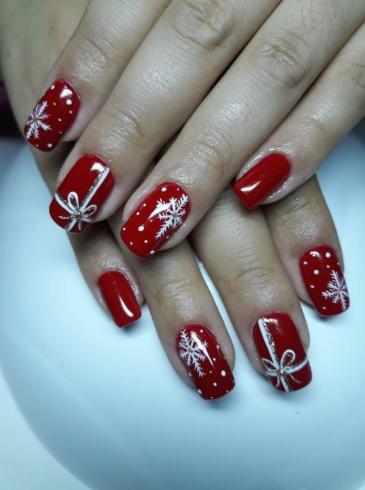 Red Christmas Nails