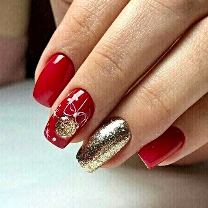 Red Christmas Nails