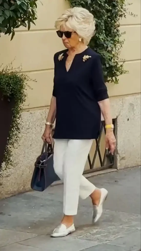 Classy Outfits for Older Woman
