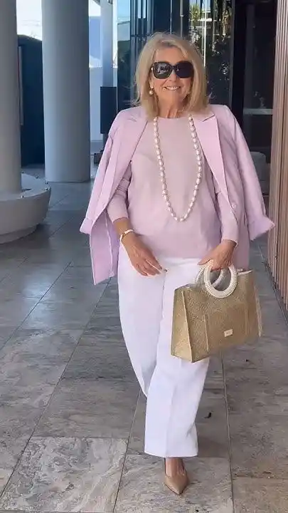 Classy Outfits for Older Woman