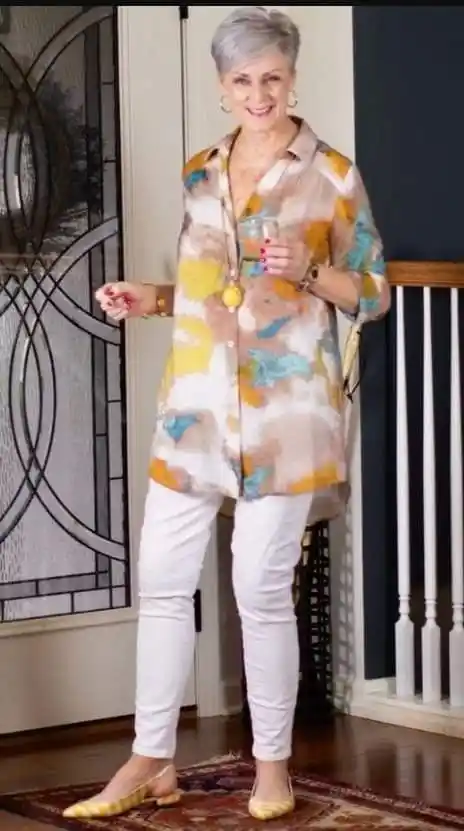 Classy Outfits for Older Woman