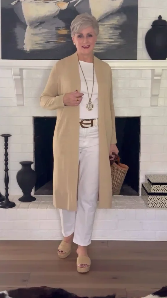 Classy Outfits for Older Woman