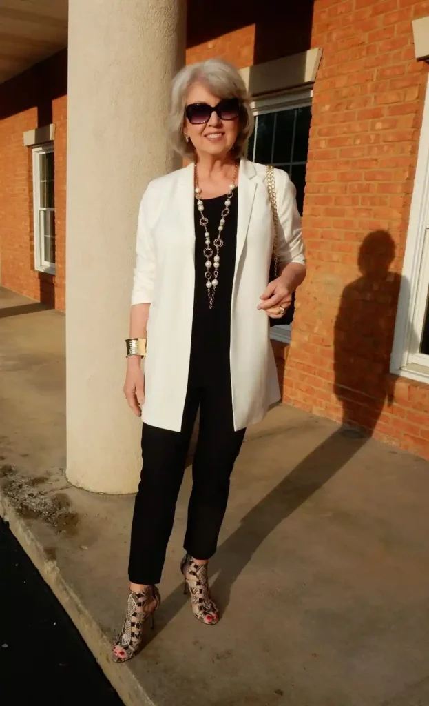 Classy Outfits for Older Woman