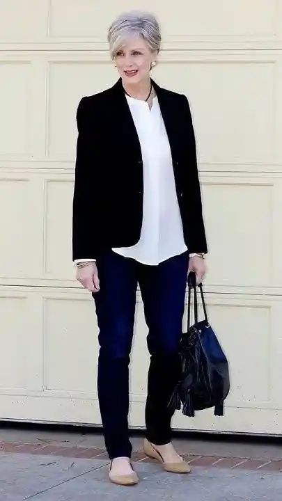 Classy Outfits for Older Woman